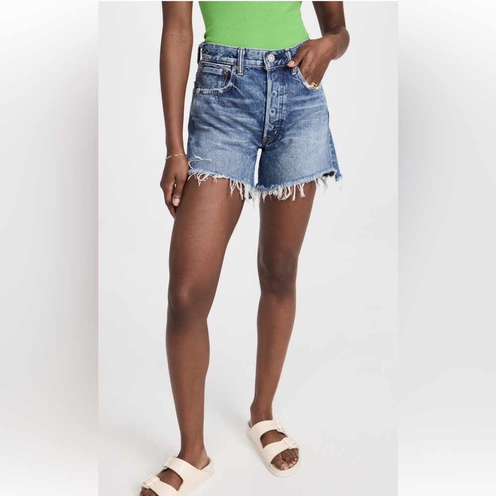 MOUSSY Vintage Cut Offs, size 28